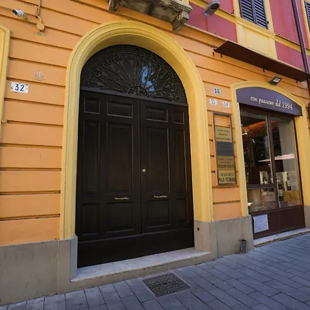 Mazzini's - 150 M From Piazza Grande & Duomo 4*